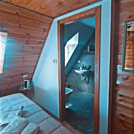 Konukevi Davisol Theth